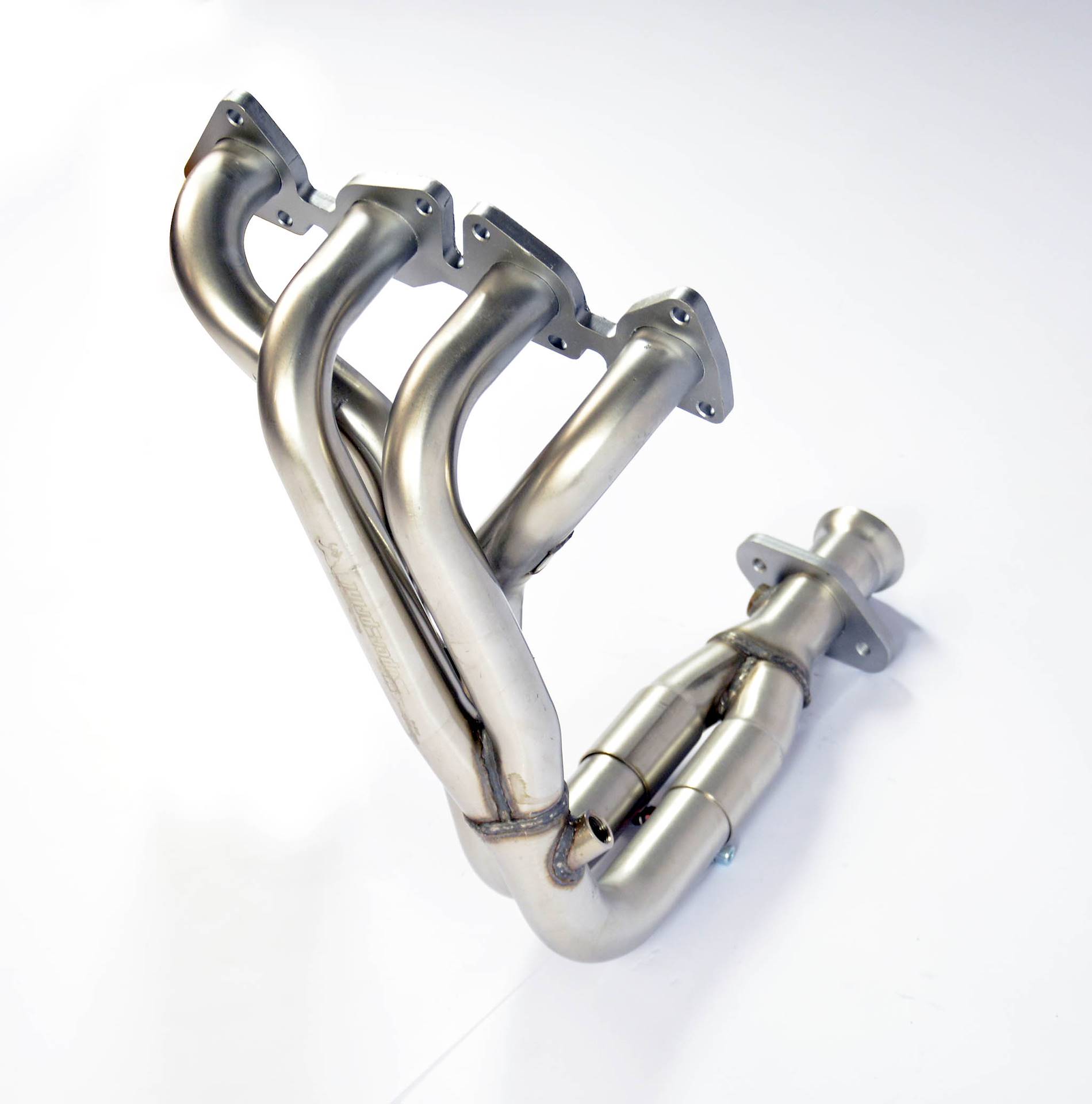 Manifold for OEM catalytic converter
